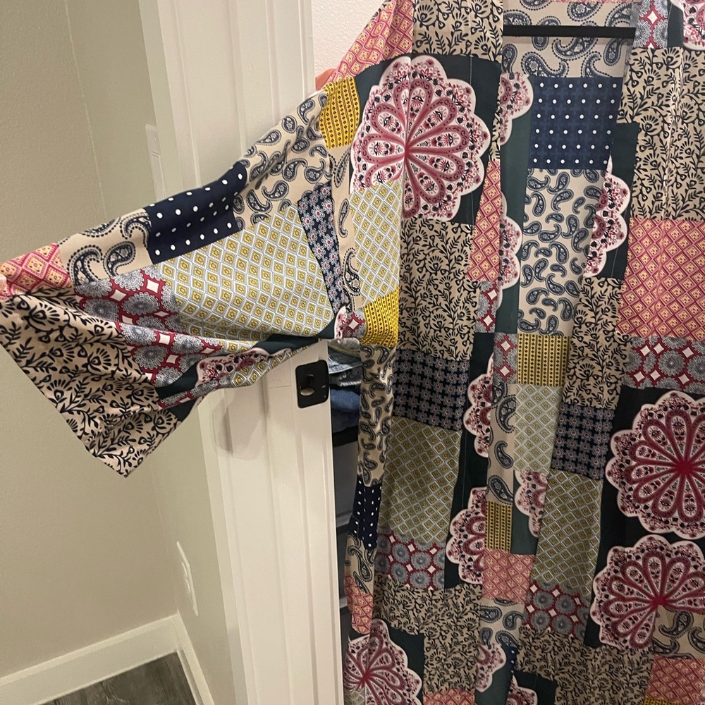 Elegant Multicolor Patchwork - image 1